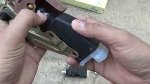 Ремонт дверных замков г. Кемерово